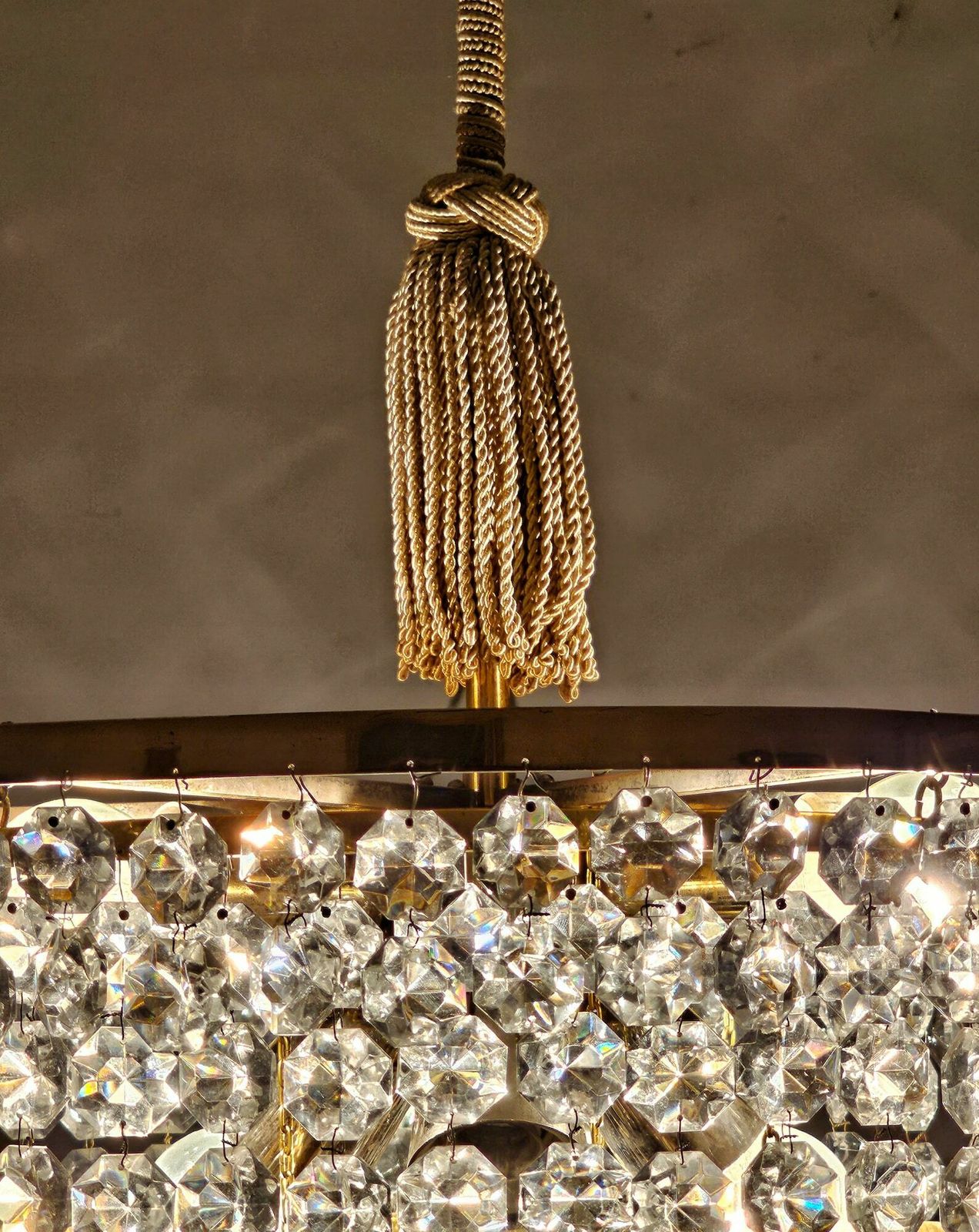 Very Rare Luxurious Mid Century Modern Chandelier By Bakalowits // Gold Plated Brass And Crystal Chandelier // Made In Austria In 1960s photo 1800.0