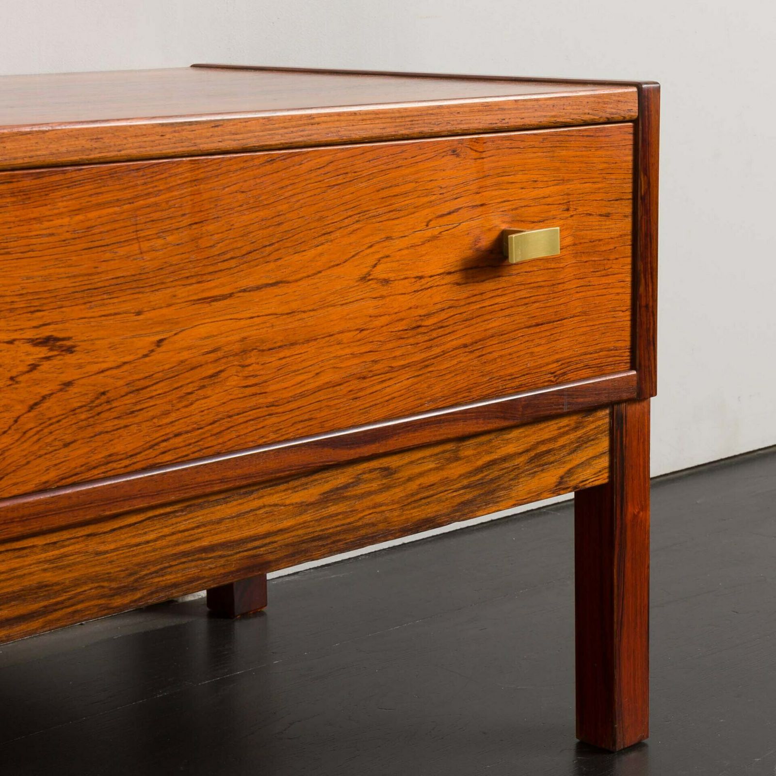 photo vinterior Scandinavian Mid Century Rosewood Console With A Mirror, Denmark 1960s