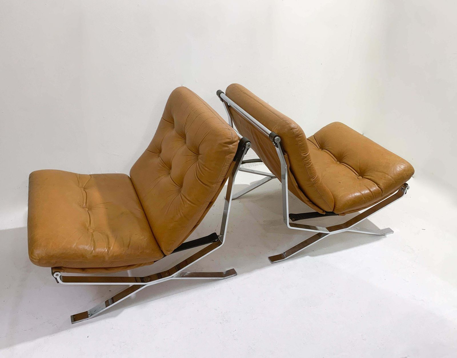 Furniture Mid Century Modern Pair Of Italian Armchairs, Original Leather, Mim, 1960s photo