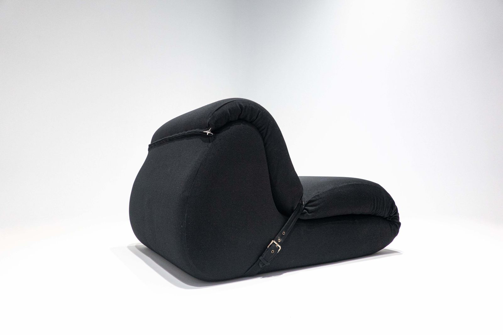 Ghiro Convertible Mattress Lounge Chair By Umberto Catalano And Gianfranco Masi photo vinterior