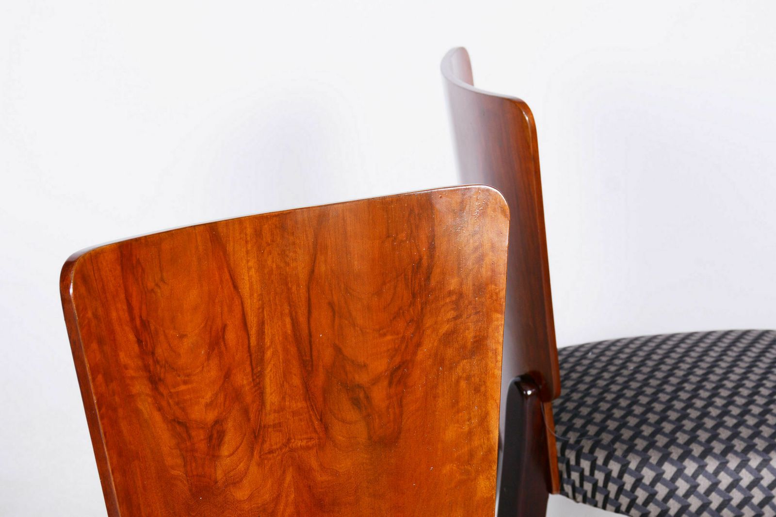 Set Of Four Restored Artdeco Chairs, Halabala, Up Zavody, Beech, Czechia, 1930s photo vintage