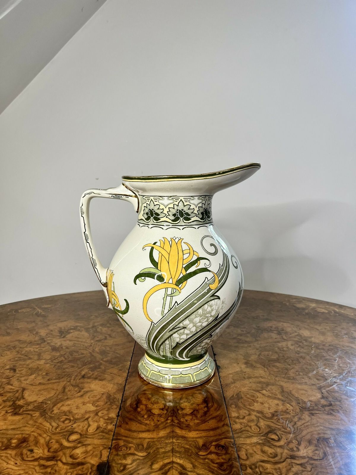 Lovely Edwardian Royal Dolton Jug And Bowl Set photo 485.0