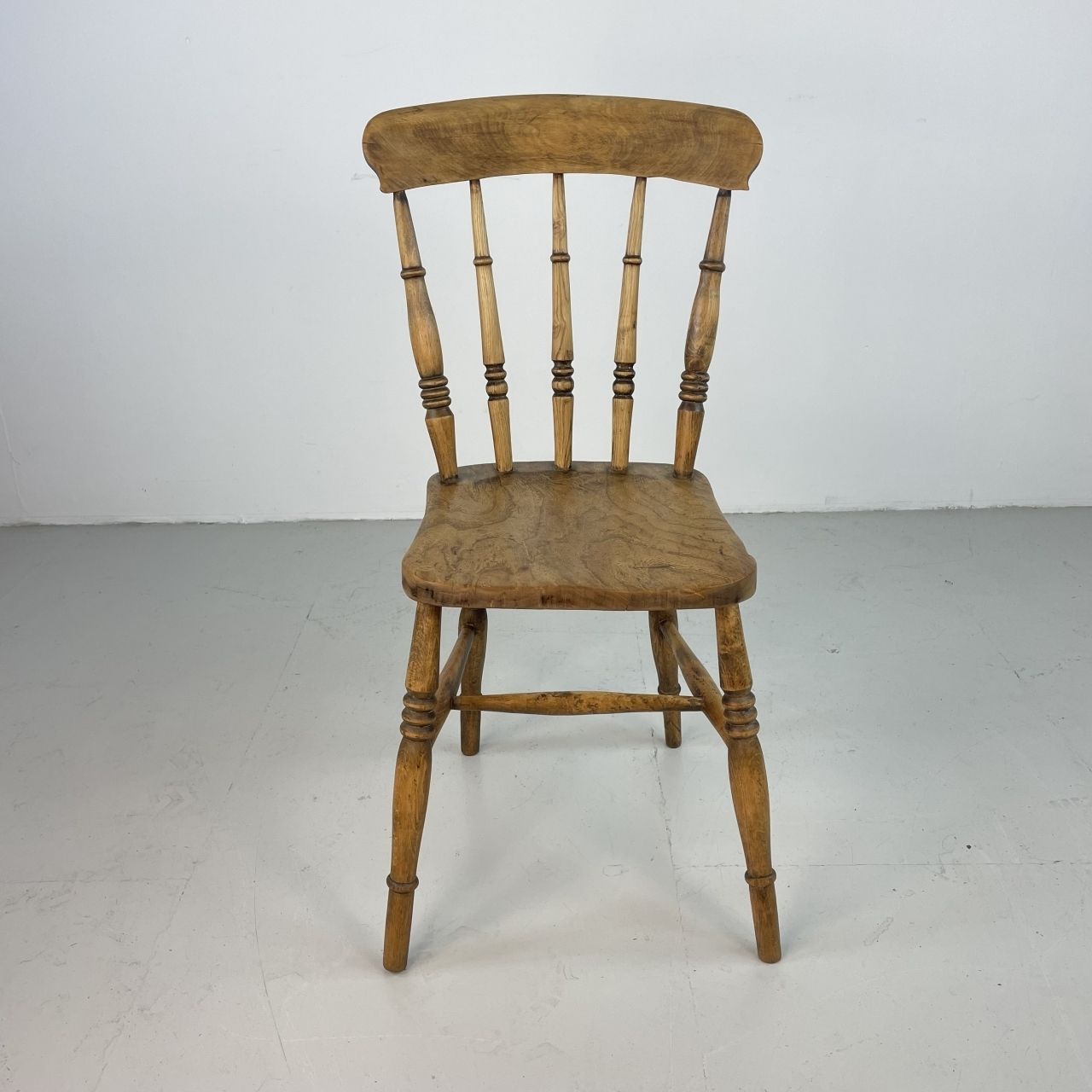 Victorian Turned Wooden Chair, 1800s photo furniture