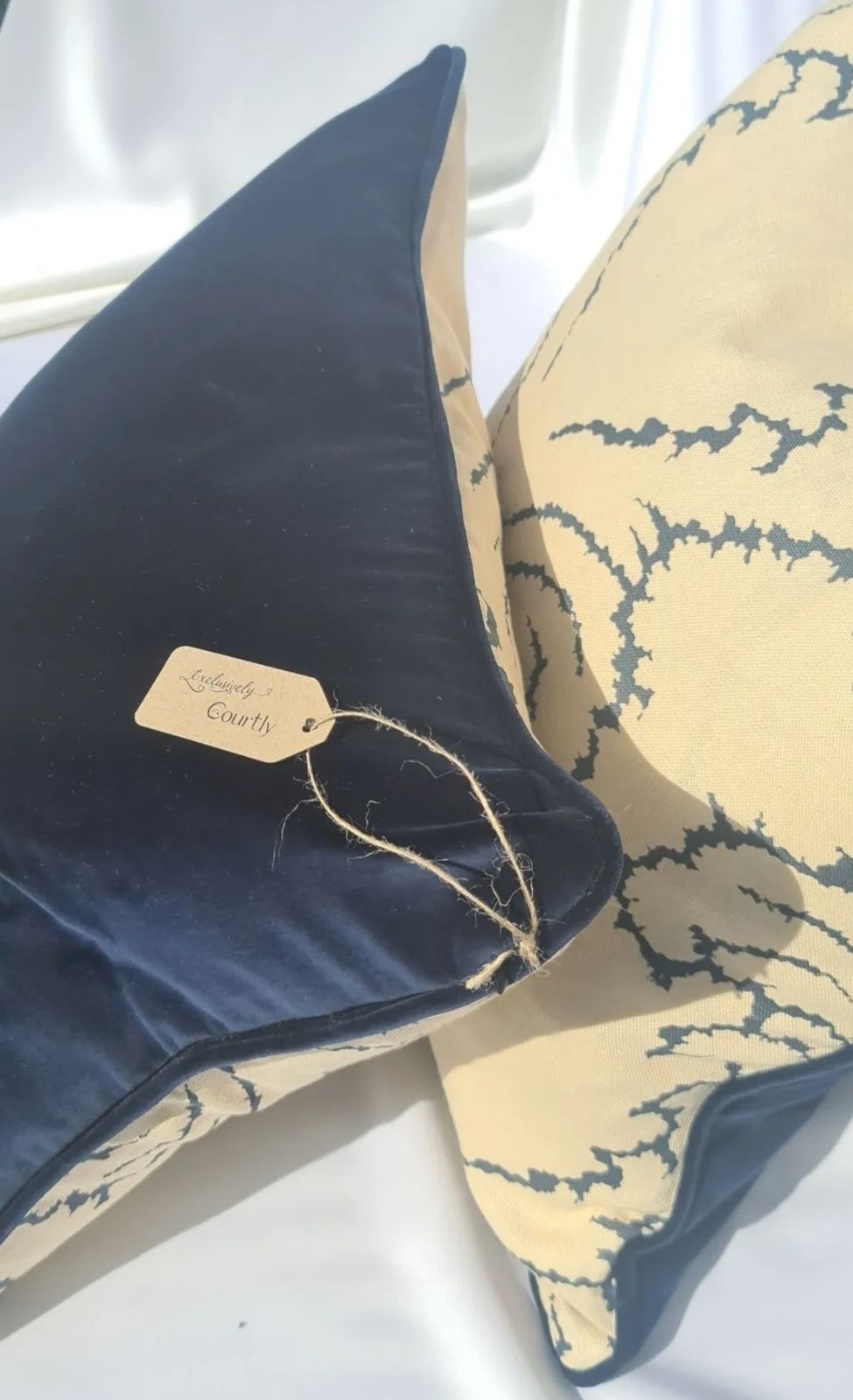 Soane Britain & Gp & J Baker Cushions photo furniture