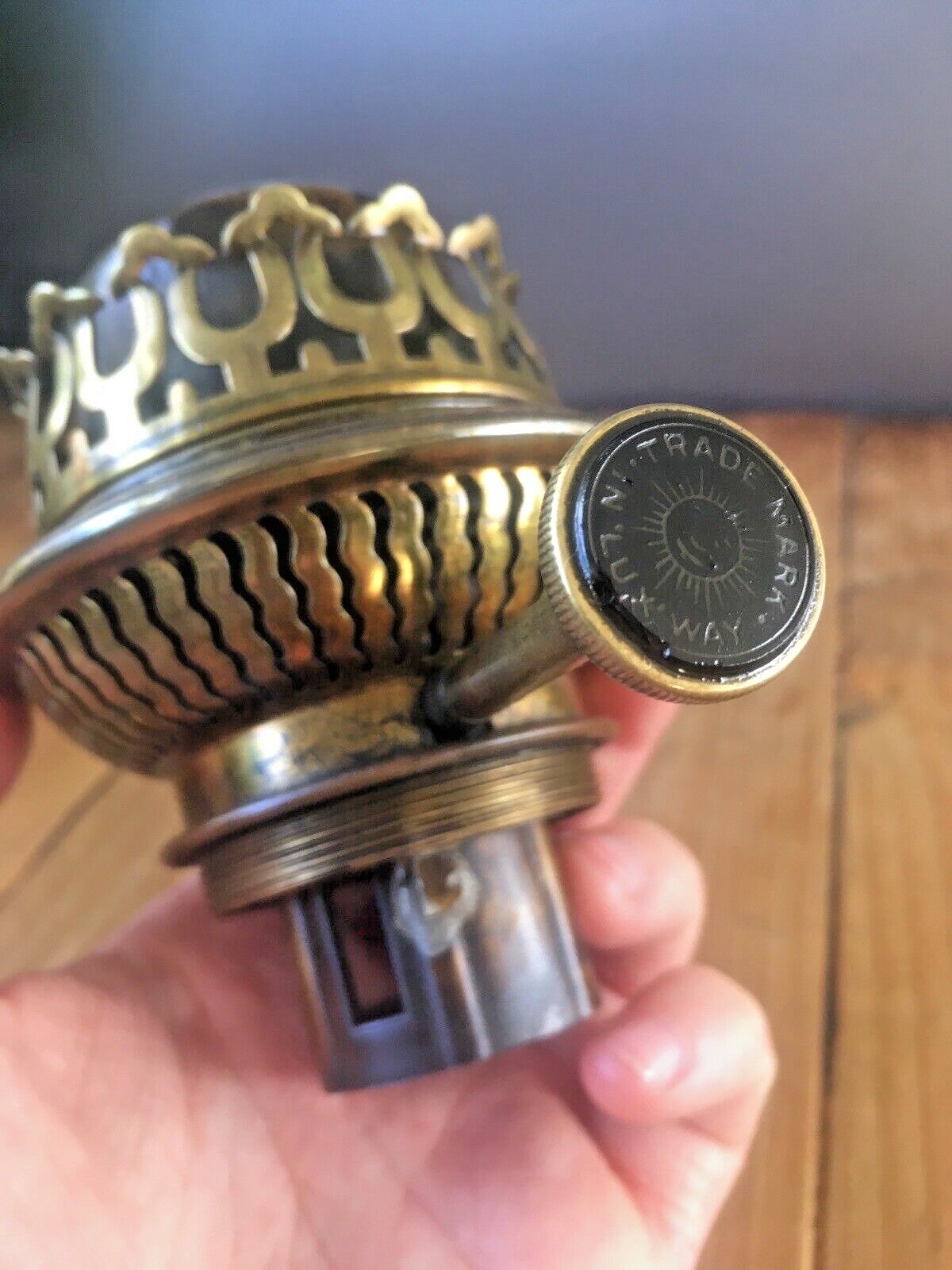 Antique Thermidor Improved Lampe Belge Floral Brass Oil Lamp Base Lantern Light photo vinterior
