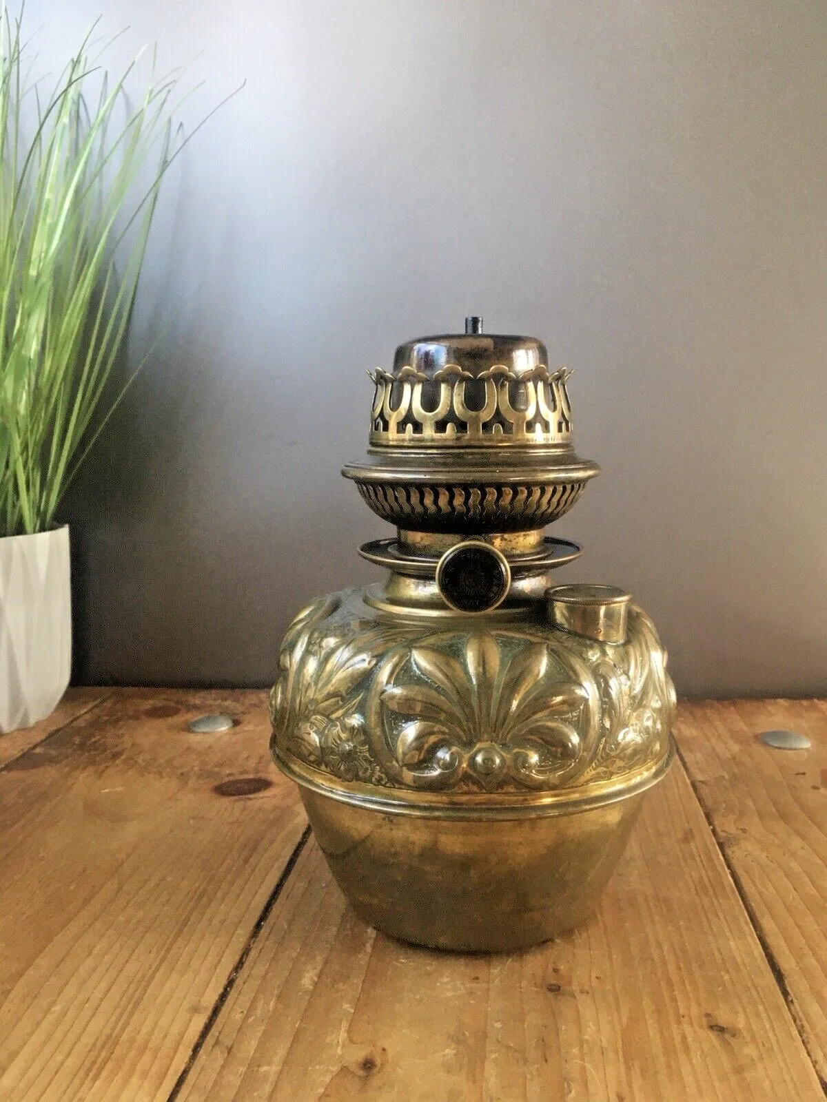 Lighting Antique Thermidor Improved Lampe Belge Floral Brass Oil Lamp Base Lantern Light photo