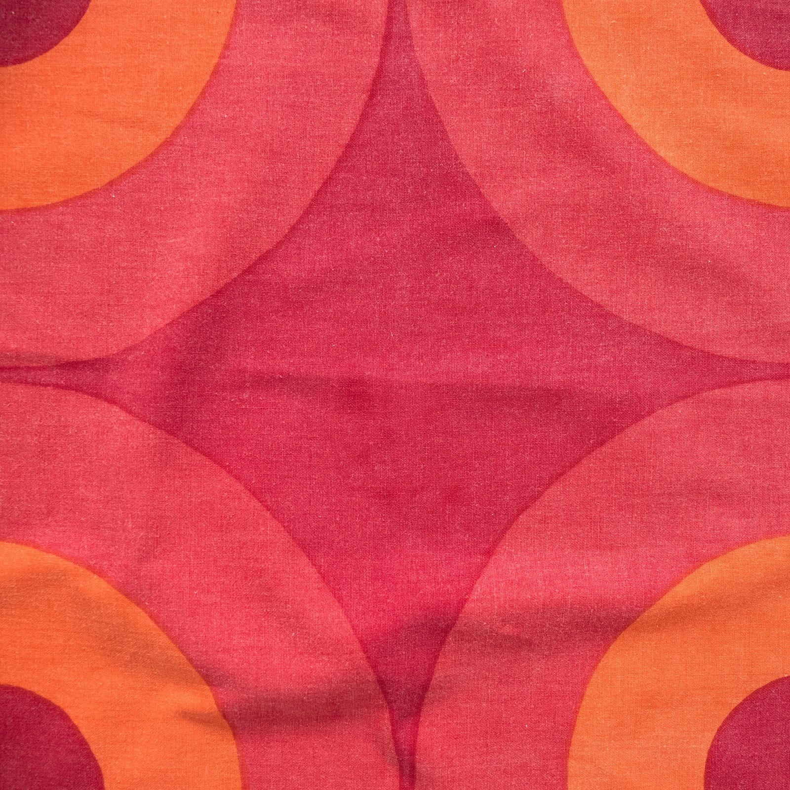Sodahl Of Denmark Circular Tablecloth With Geometric Targets Design 1970s photo Textiles