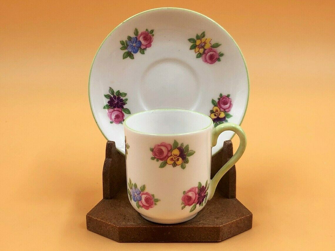 Shelley China Yutoi Floral Bouquet Design Miniature Cabinet Demitasse Cup & Saucer. Duo. No. 13868.