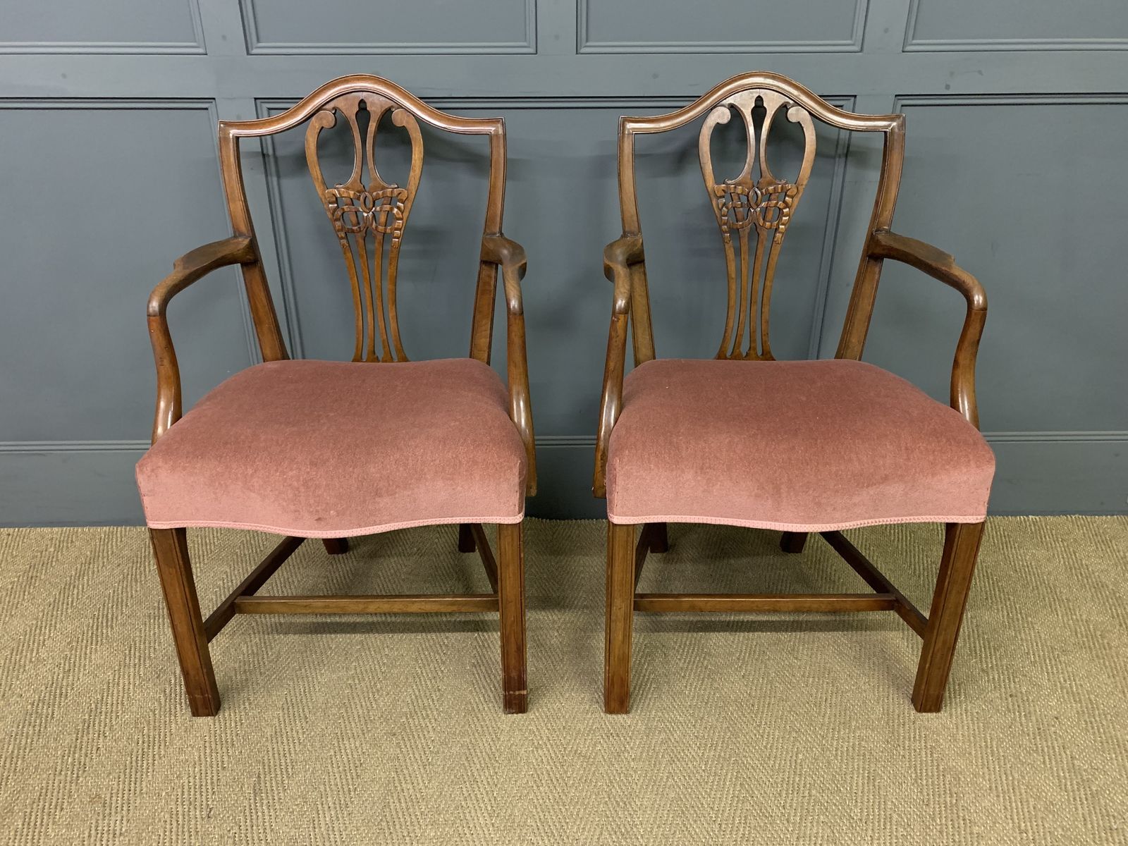 Pair Of Georgian Mahogany Armchairs photo Furniture
