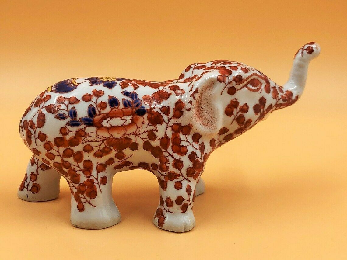 Signed Chinese Porcelain Hand Painted Imari Elephant By Yayou Zhen Cang. photo Art