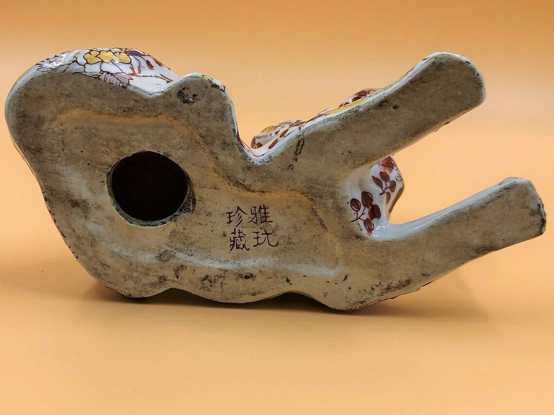 Signed Chinese Porcelain Hand Painted Imari Hound Dog By Yayou Zhen Cang. photo vintage