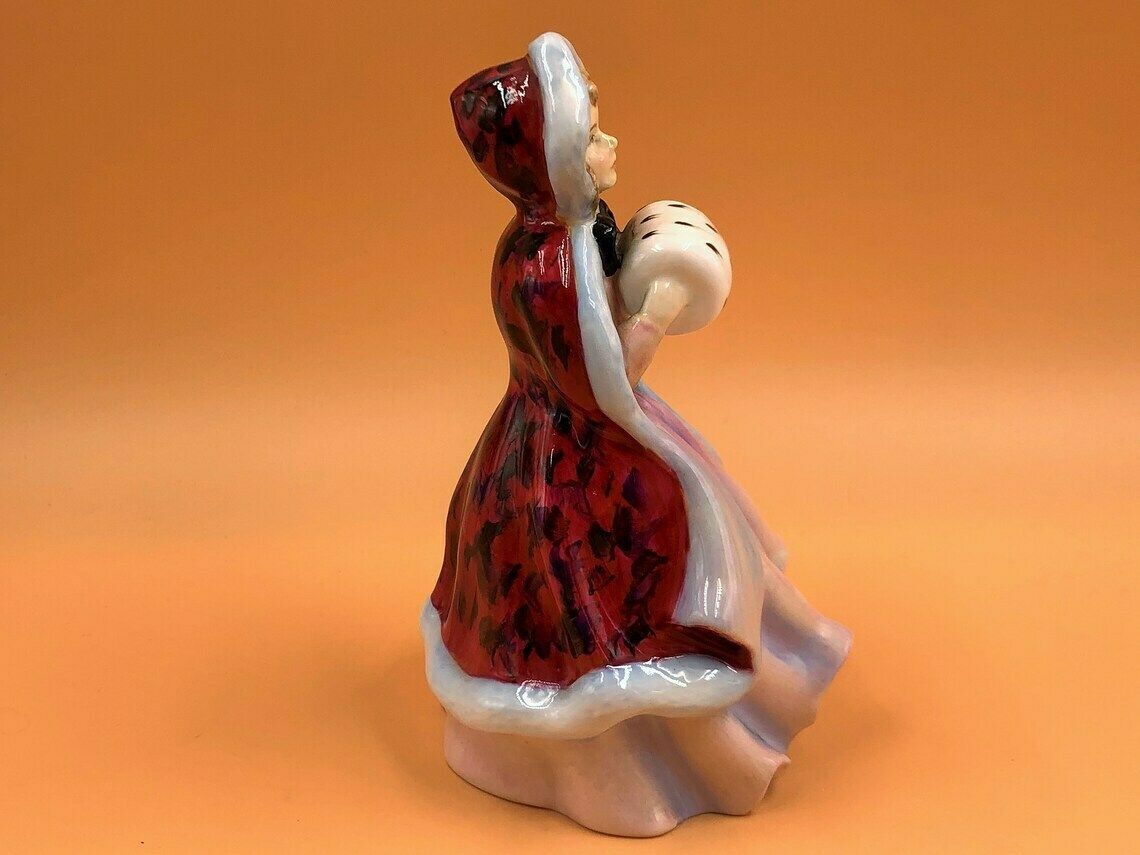 Vintage Paragon China Miss Susan Figurine. C1950. En93. photo furniture