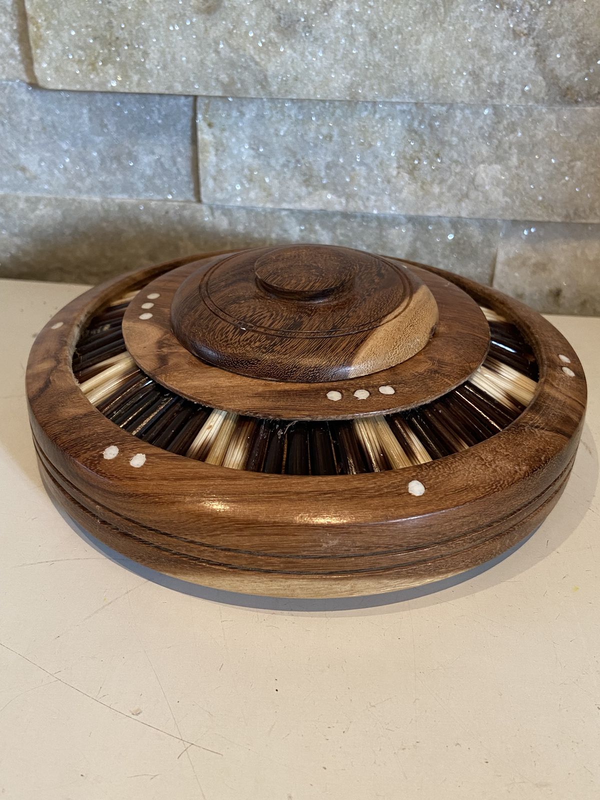Antique Porcupine Quill Lidded Walnut Wooden Desk Box Bowl Cigarettes Holer Ashtray photo vintage