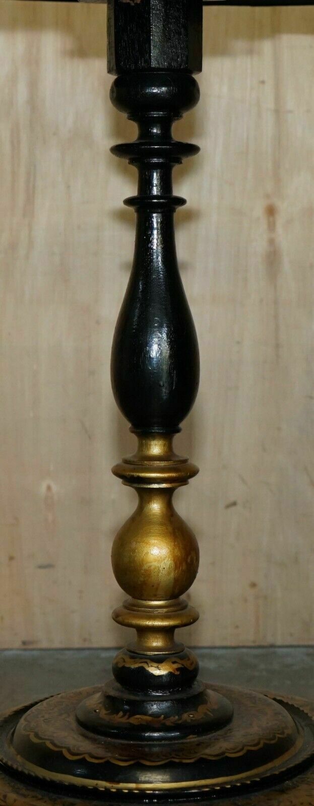 photo vinterior Exquisite Antique Regency 1810 Lacquered Mother Of Pearl Inlaid Tilt Op Table
