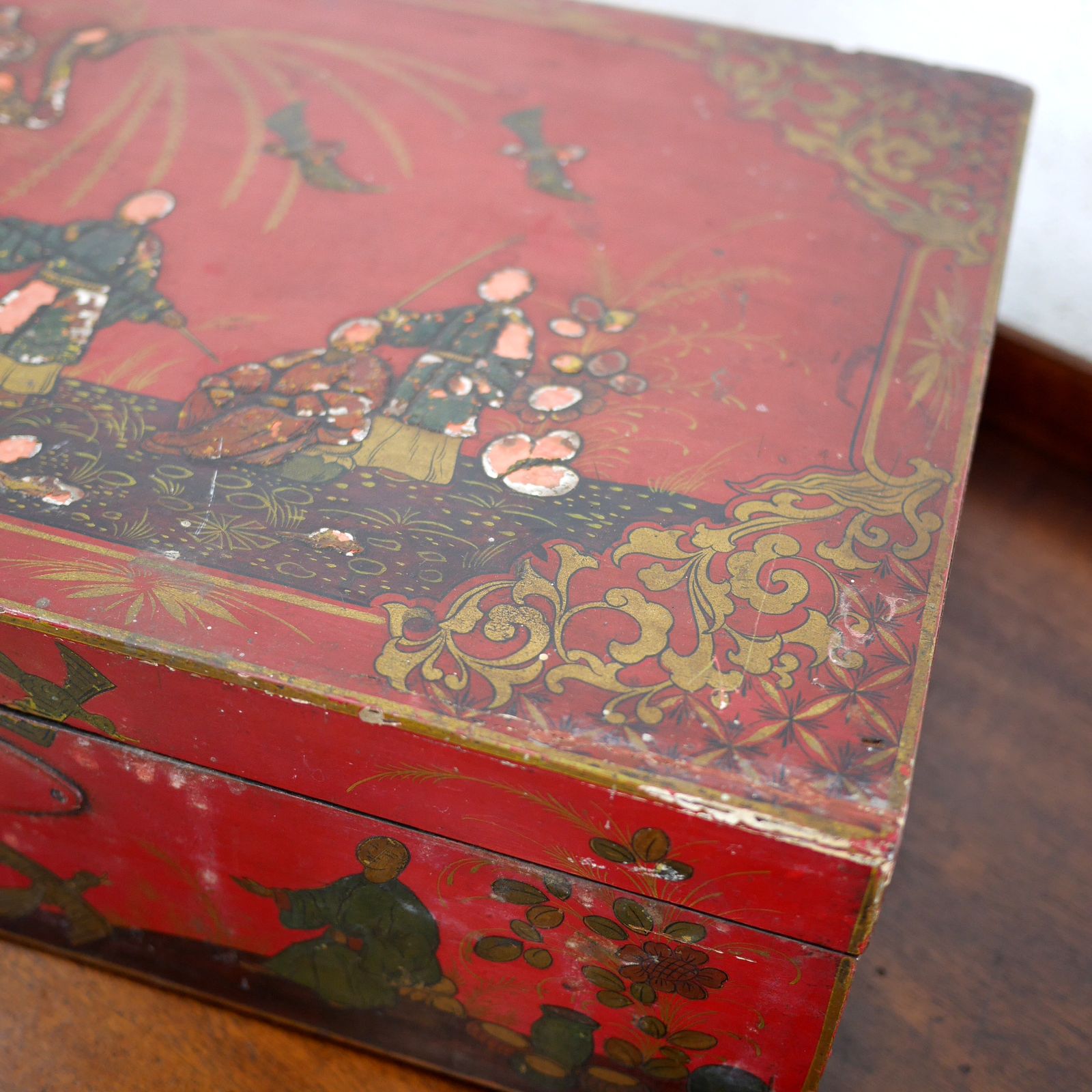Home Decor Antique Wig Jewelry Red Wooden Box Chinoiserie photo