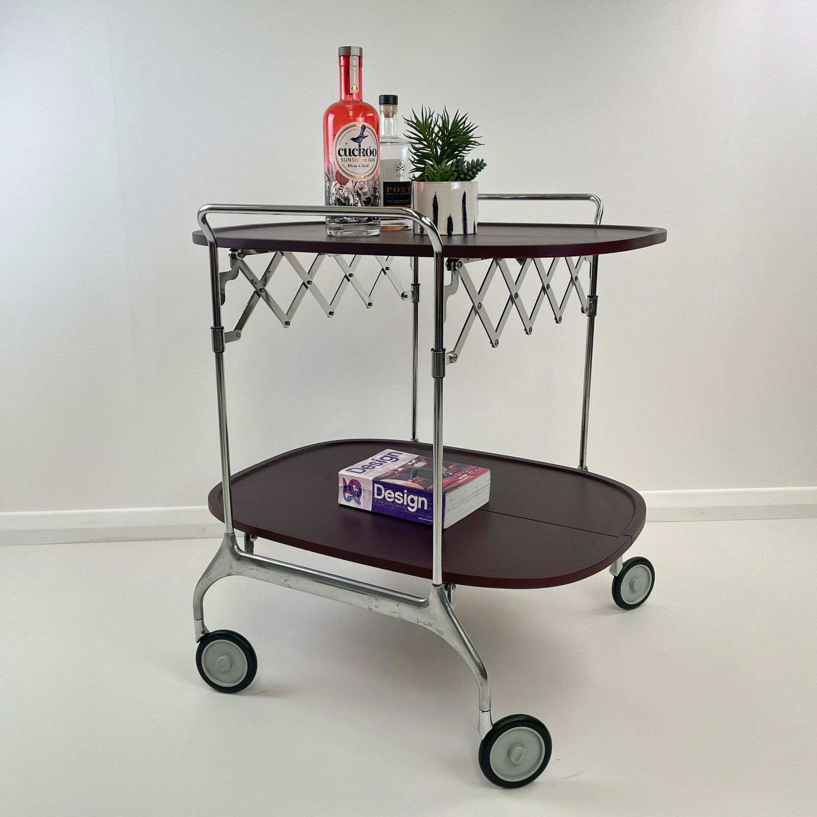 Kartell Gastone Trolley In Aubergine