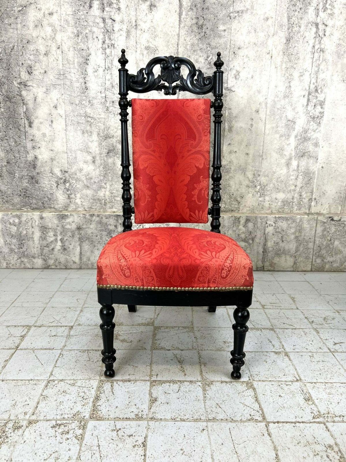 Decorative Individual Ebonised Napoleon III Slipper Chair photo furniture