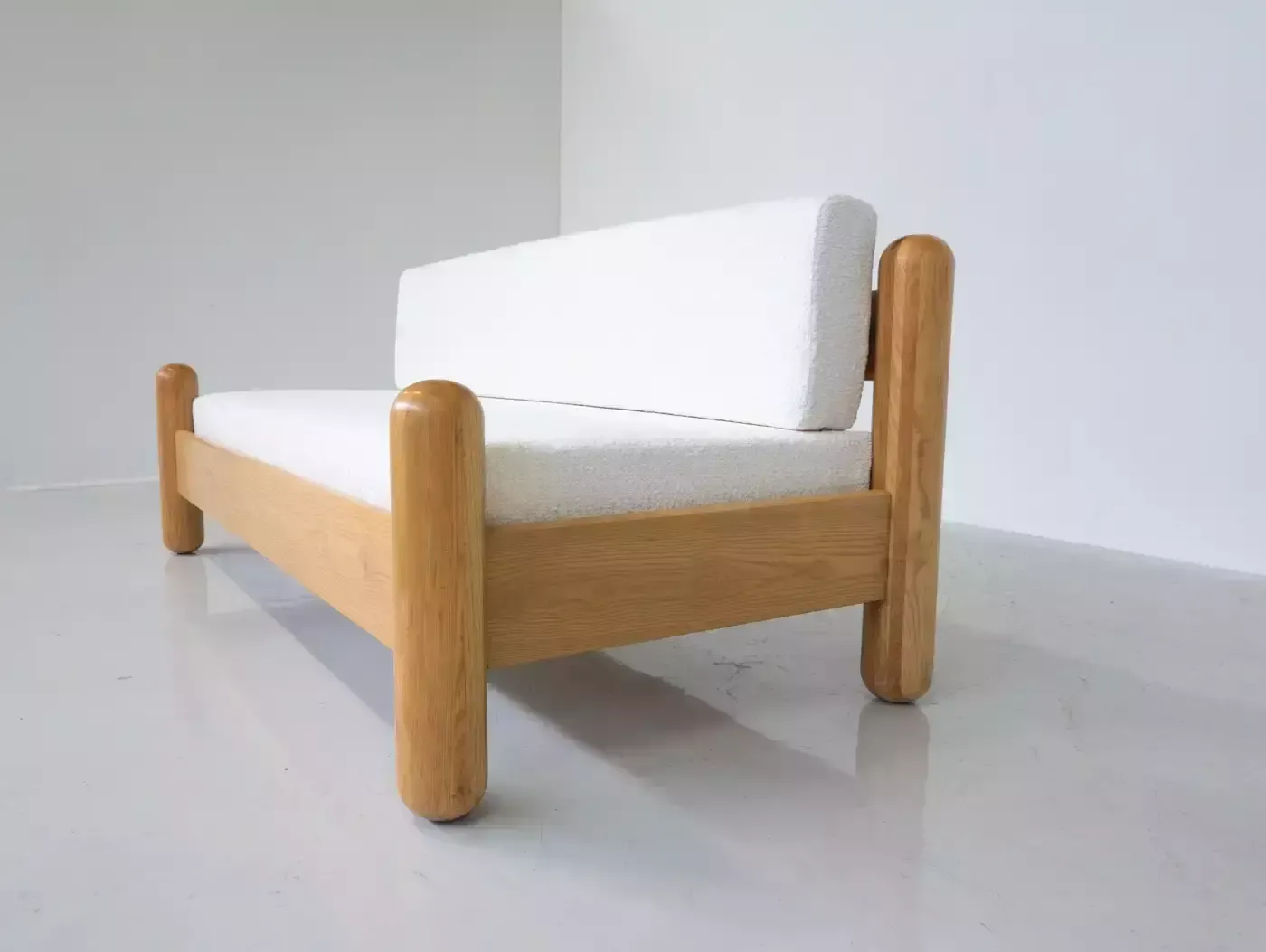 Mid Century Modern Italian Sofa, Wood And White Boucle Fabric, 1970s photo buy