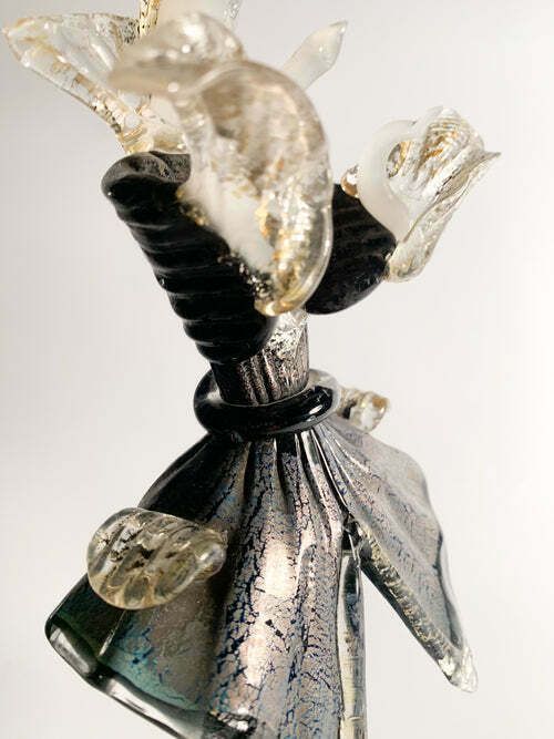 Figurative Statue In Hand Blown Murano Glass Attributable To Salviati In The 1960s photo vinterior
