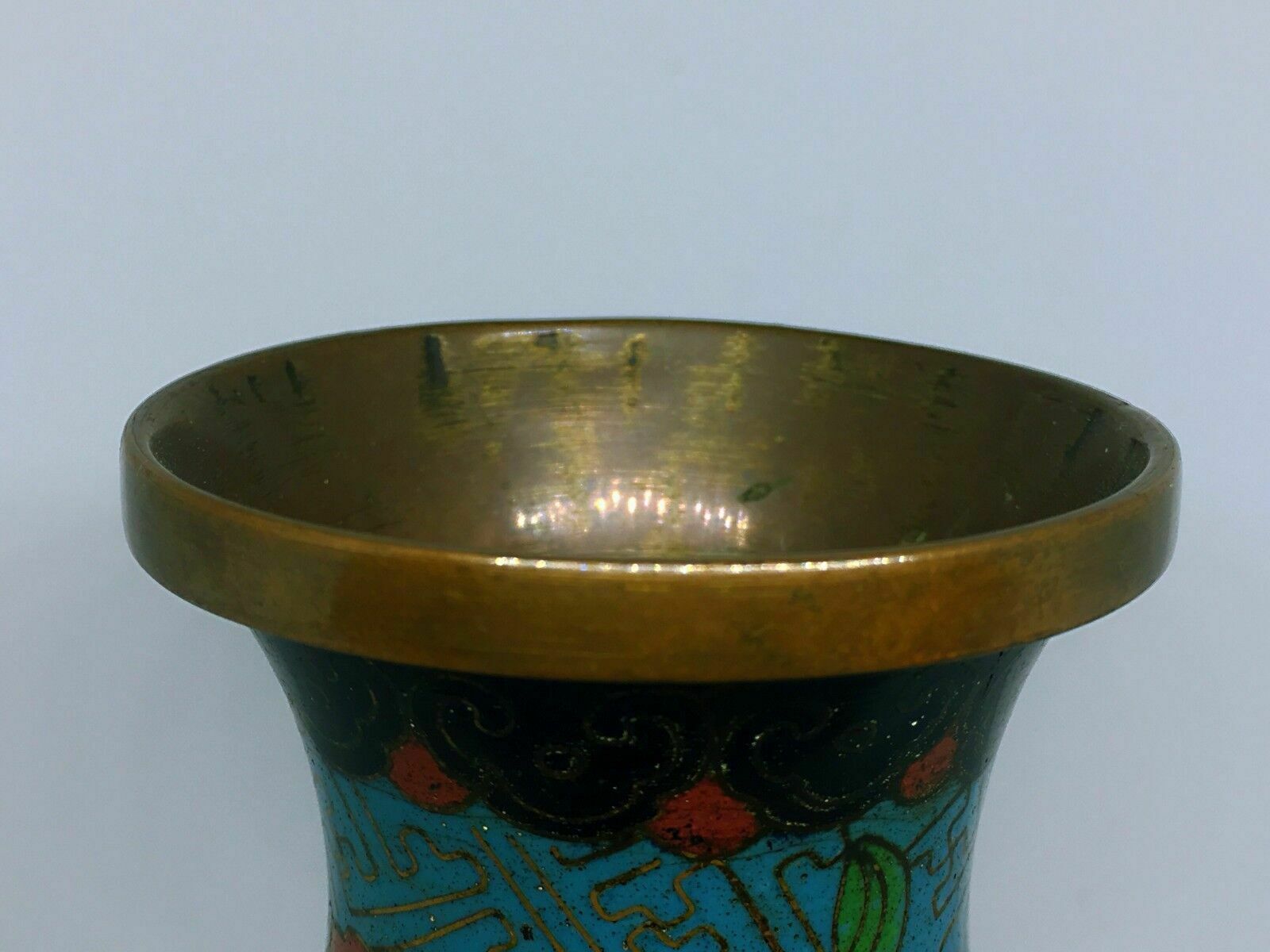 photo furniture Antique Chinese Copper/Bronze Cloisonne Vase    Circa 1900, Late Qing Dynasty Or