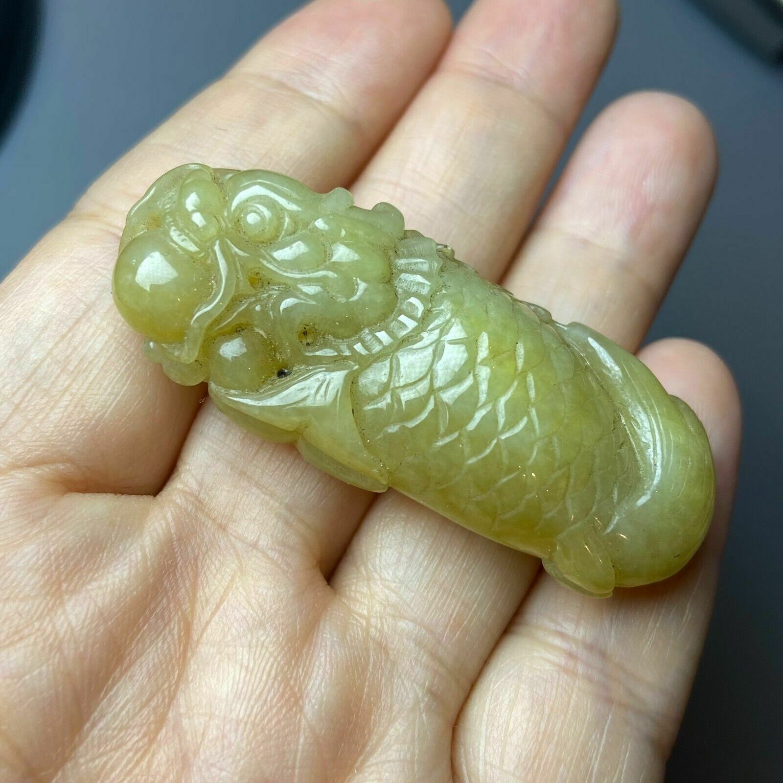 photo furniture Antique Chinese Grade A Yellow Jadeite Jade Statue Caved Dragon Fish