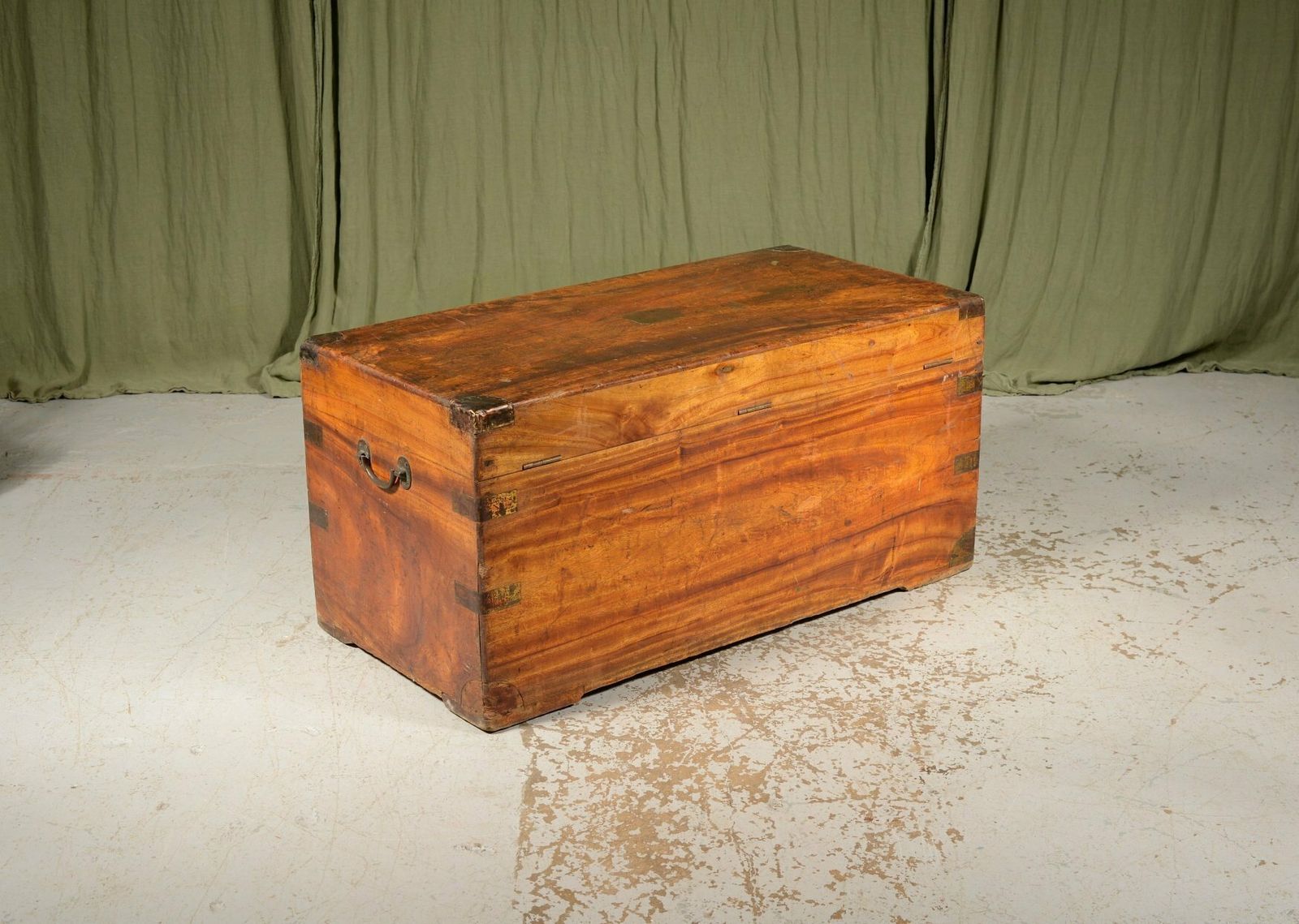A Chinese Export Brass Mounted Camphor Wood Chest   C.1870 photo 800.0