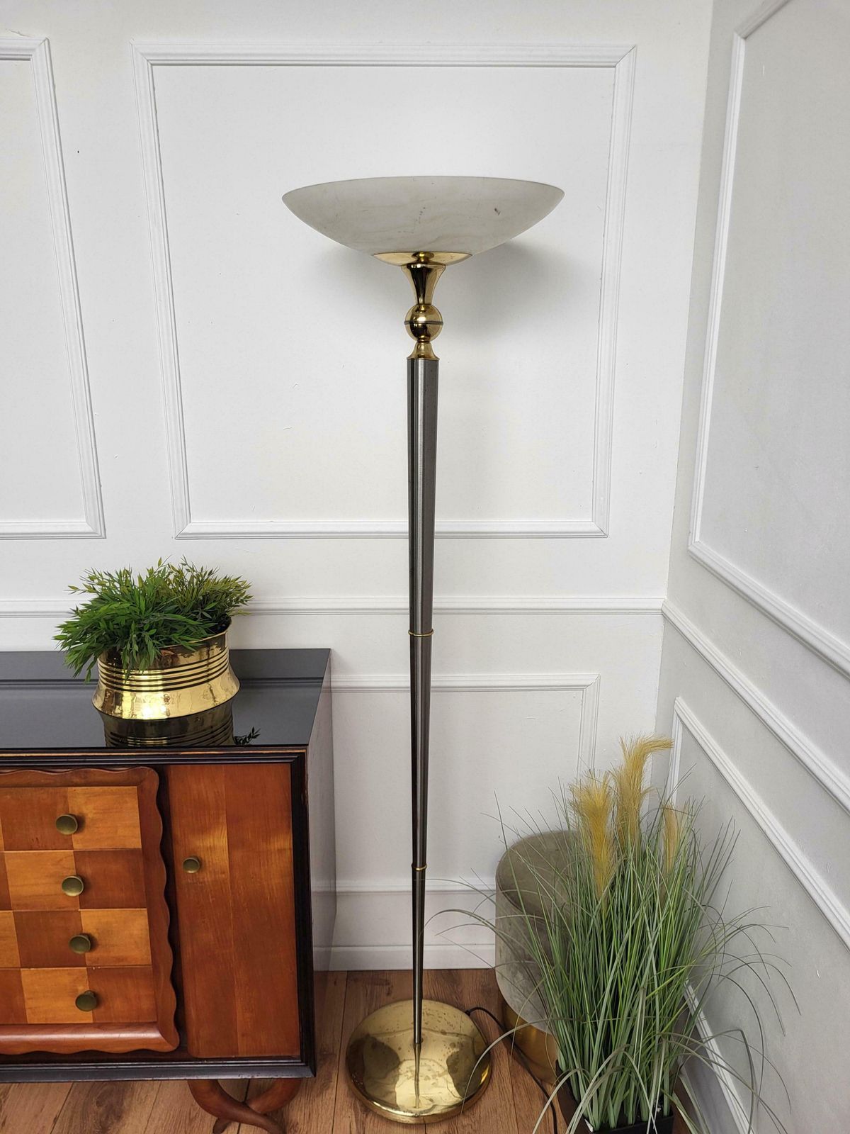 Italian Art Deco Midcentury Hollywood Regency Brass Glass Floor Lamp photo furniture