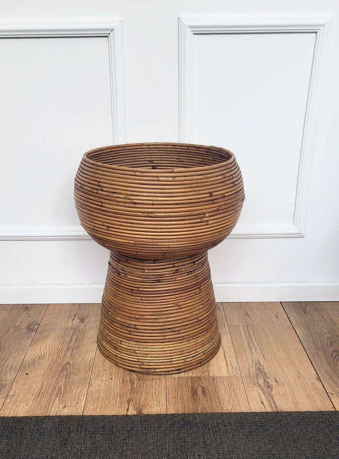 1960s Italian Designer Bamboo Rattan Bohemian Organic Vase photo vinterior