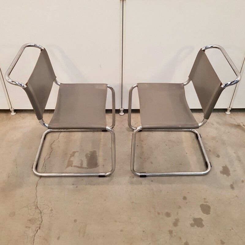 Paar Lederen Stoelen Naar Mart Stam photo furniture
