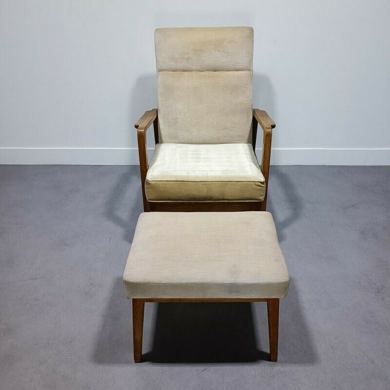 Knoll Antimot Chair And Stool, 1960s photo vinterior