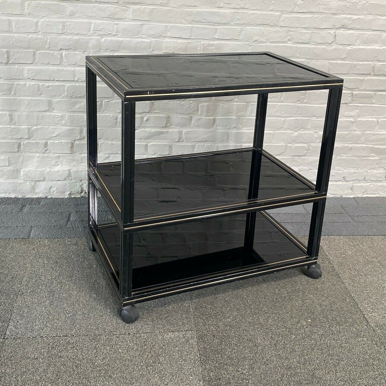 Pierre Vandel Tafel Op Wielen photo 196.0