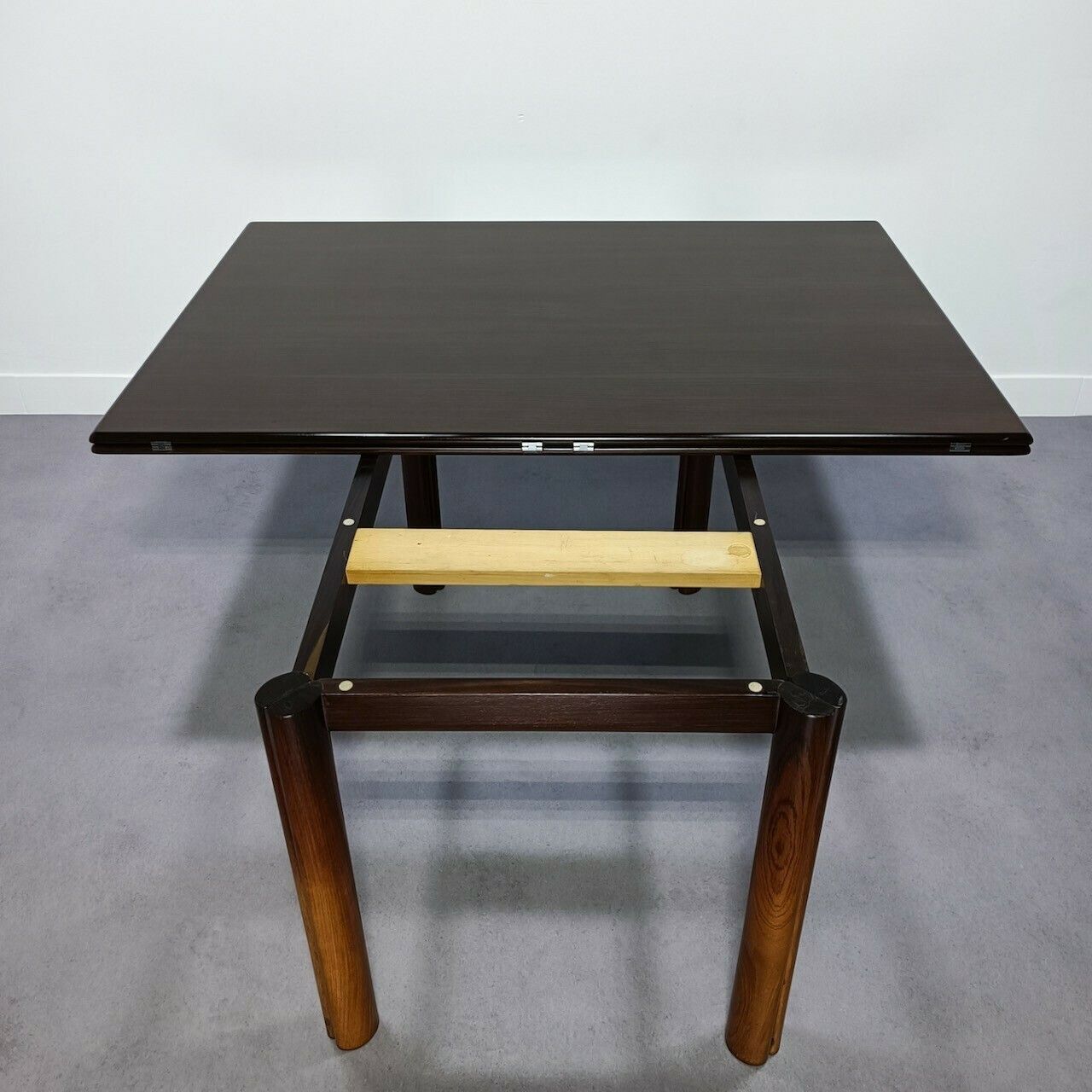 photo furniture Extendable Frank Declerq Style Teak Dining Table