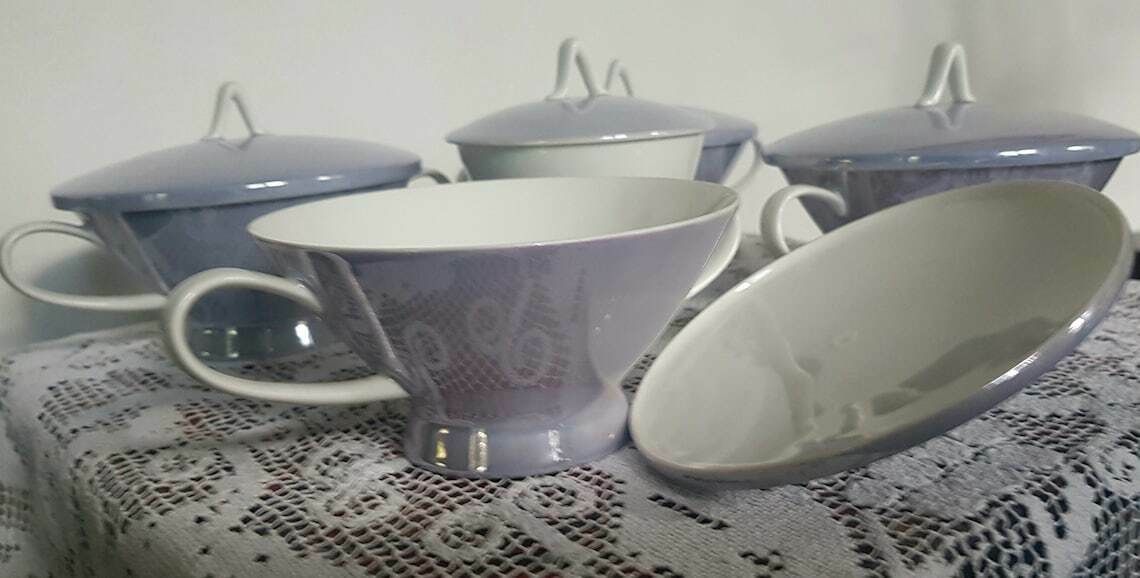 4 Rosenthal Form 2000 Double Handled Soup Bowl And Saucer By Raymond Loewy, West Germany. 1954 Mid Century Modern German Porcelain.