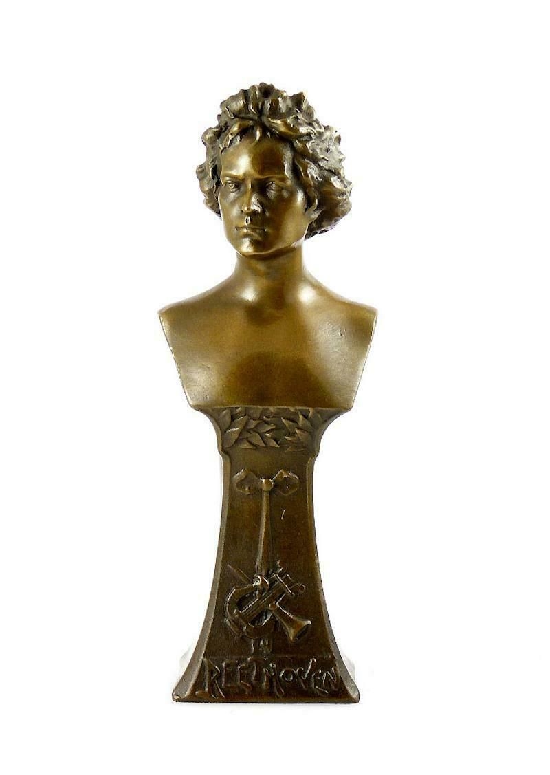 Bronze Sculpture Of Beethoven, 21st Century. photo Art