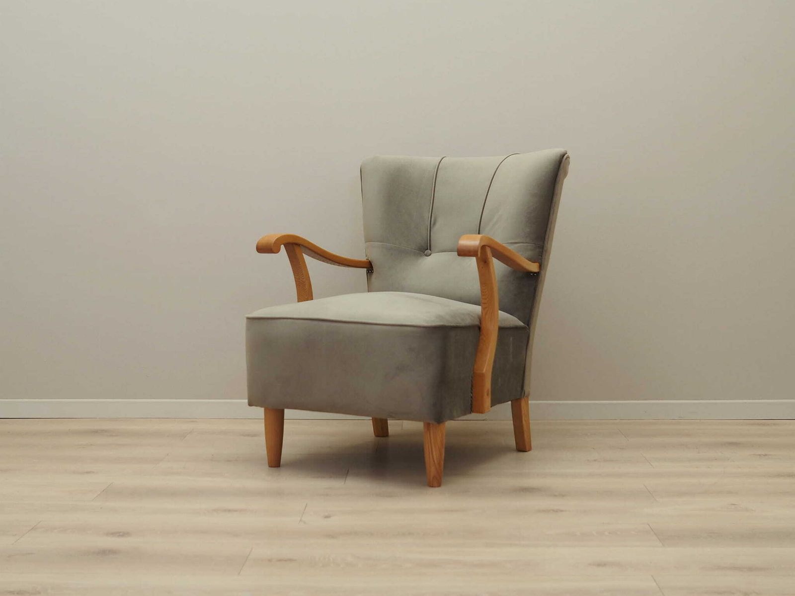 Beech Armchair, Danish Design, 1960s, Production: Denmark photo furniture