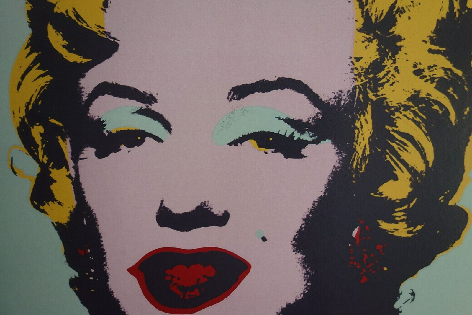 Fine Pop Art Limited Edition Print – Marylin Monroe, Andy Warhol, Signed & Numbered photo furniture