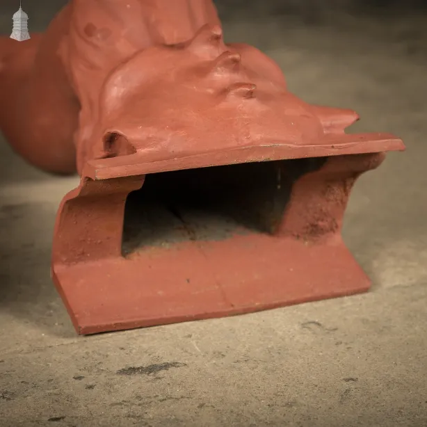 Running Outlet Offset Swan Neck, Dragon Head Design Downpipe Joints, Cast Iron Finished In Red Oxide Paint photo vintage
