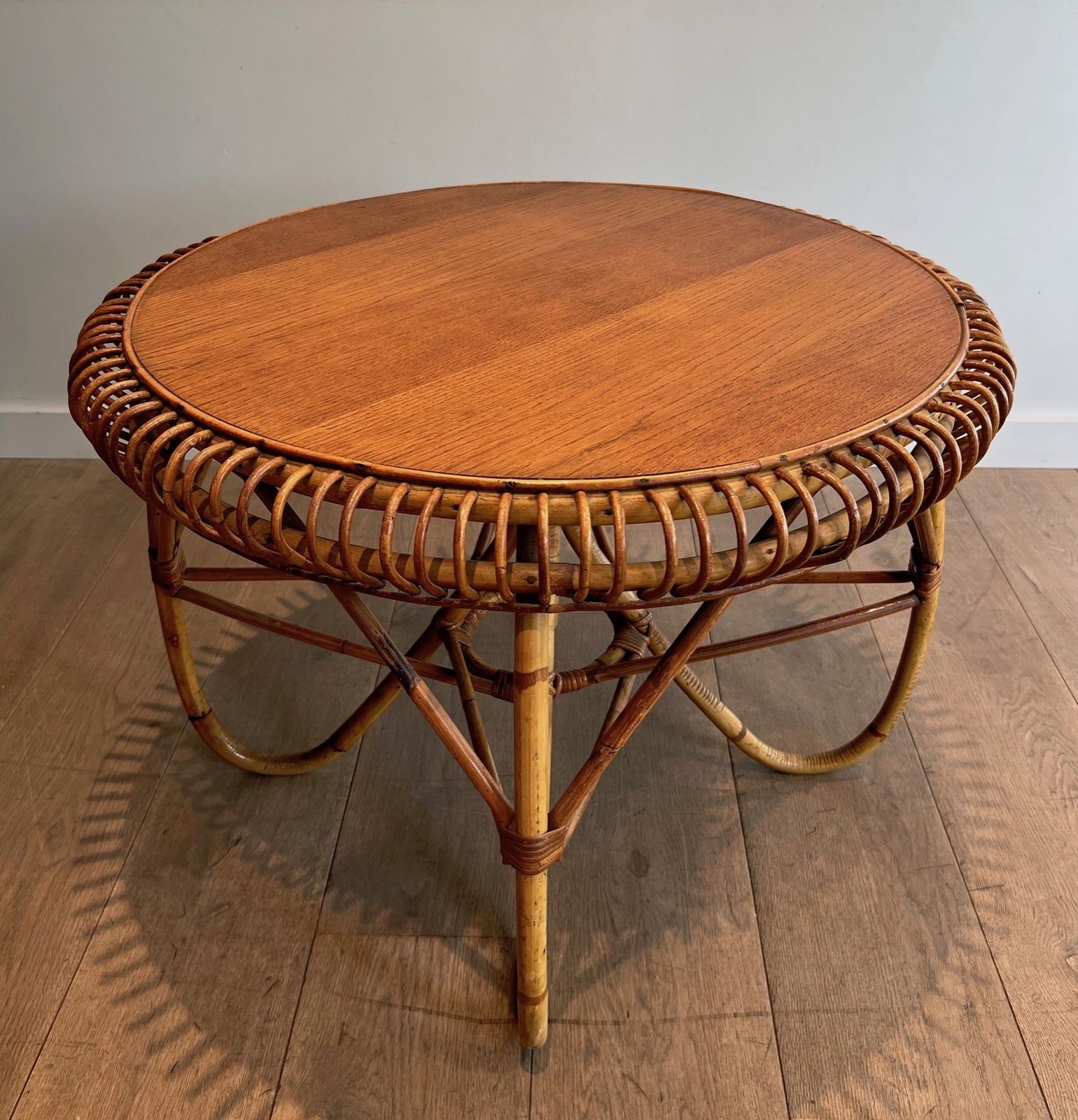 Round Rattan Coffee Table In The Taste Of Franco Albini photo 1950.0