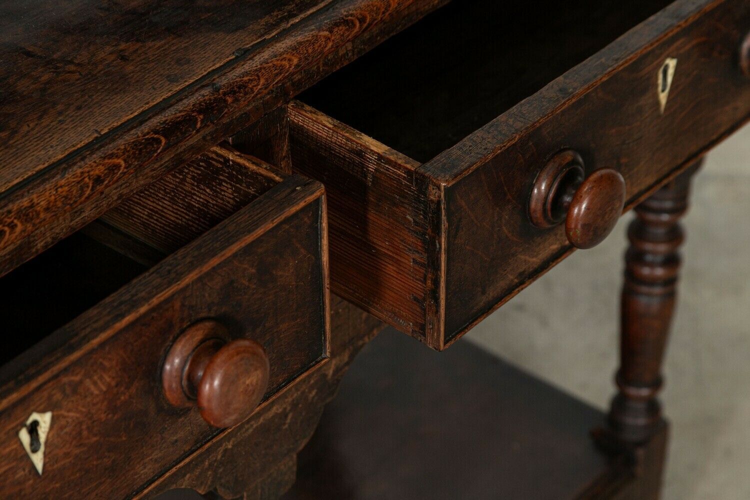 5693.0 18thc English George II Oak Potboard Dresser photo