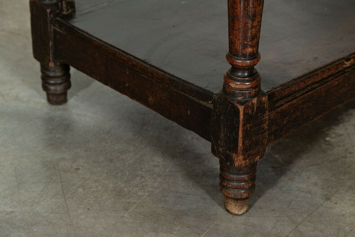 photo buy 18thc English George II Oak Potboard Dresser