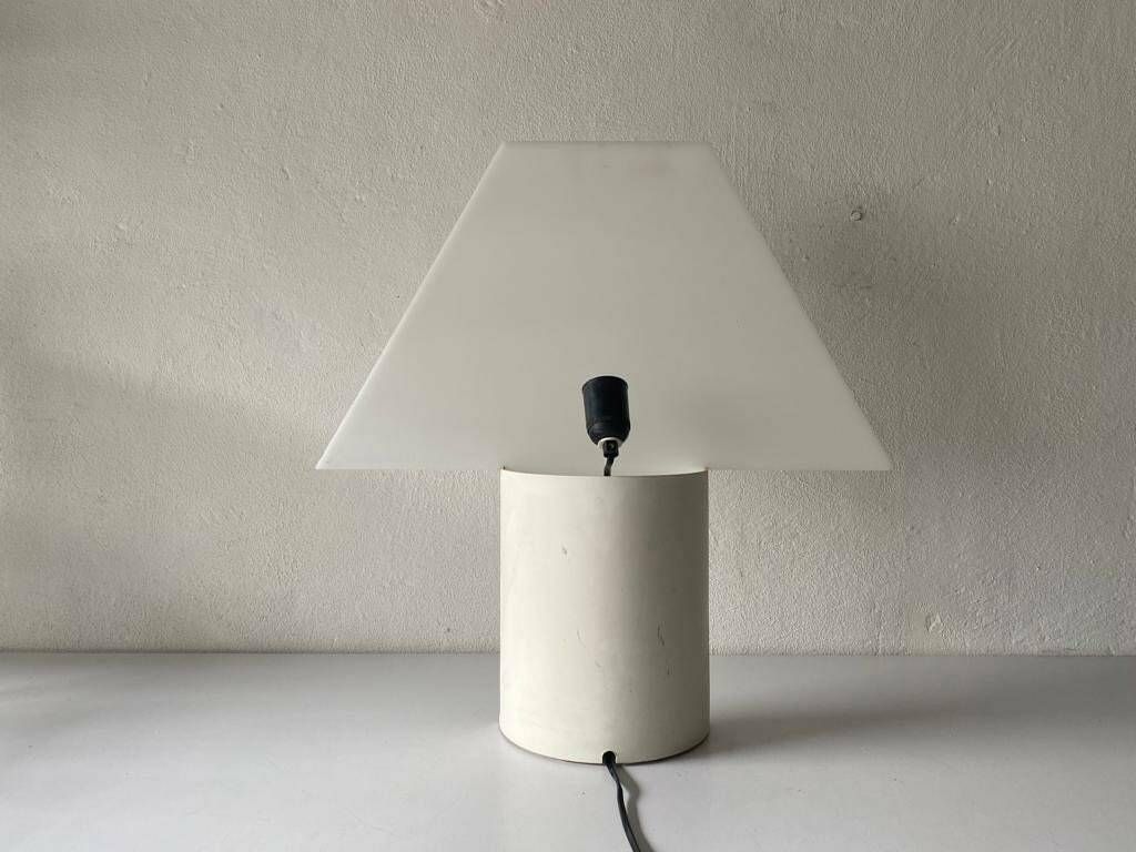 White Plexiglass Table Lamp By Mario Barbaglia & Marco Colombo For Paf Studio, 1980s, Italy photo vinterior
