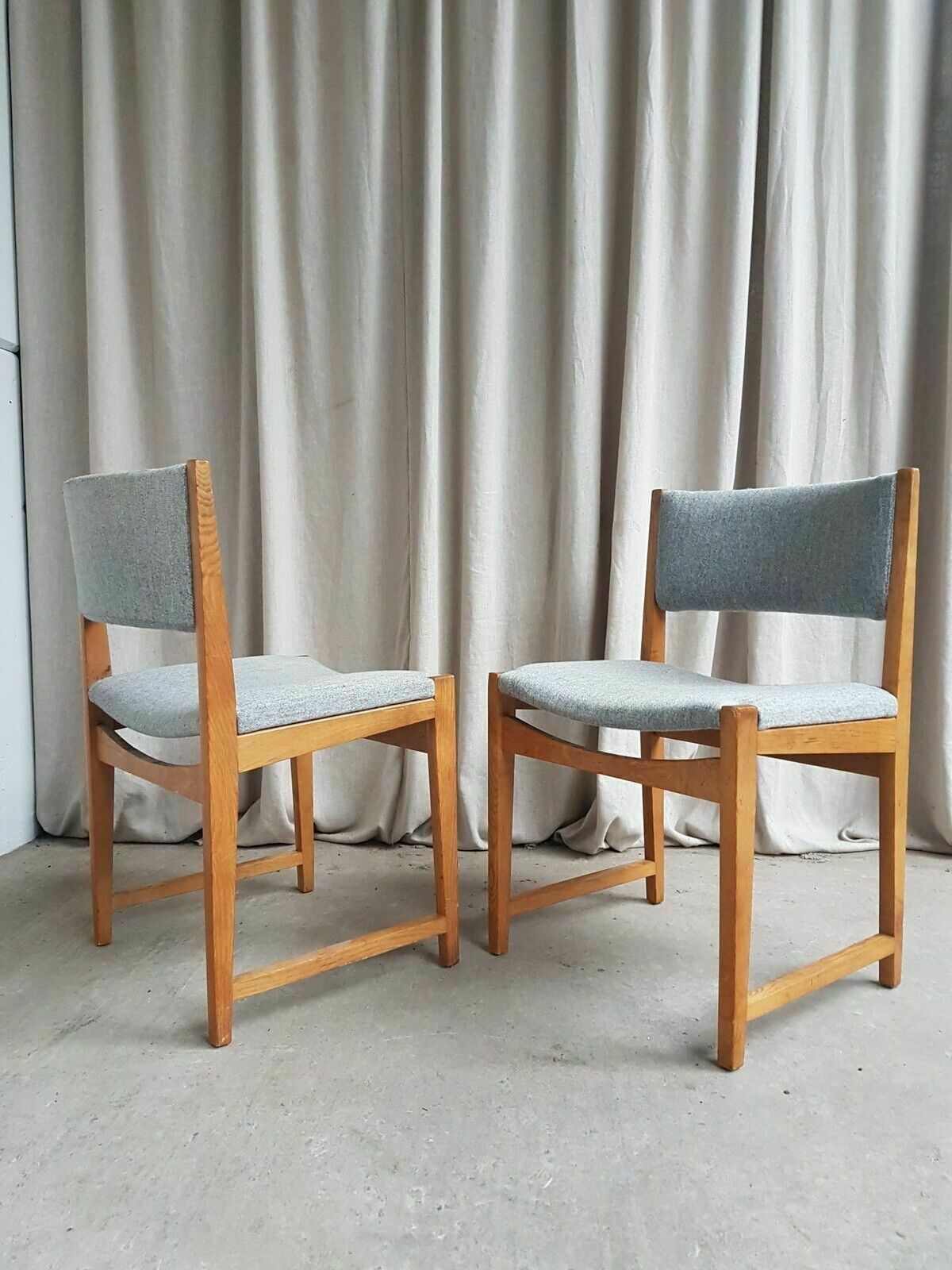 Vtg Mid Century Set 2 Danish Oak Dining Chairs By Peter Hvidt Scandi Retro photo for sale