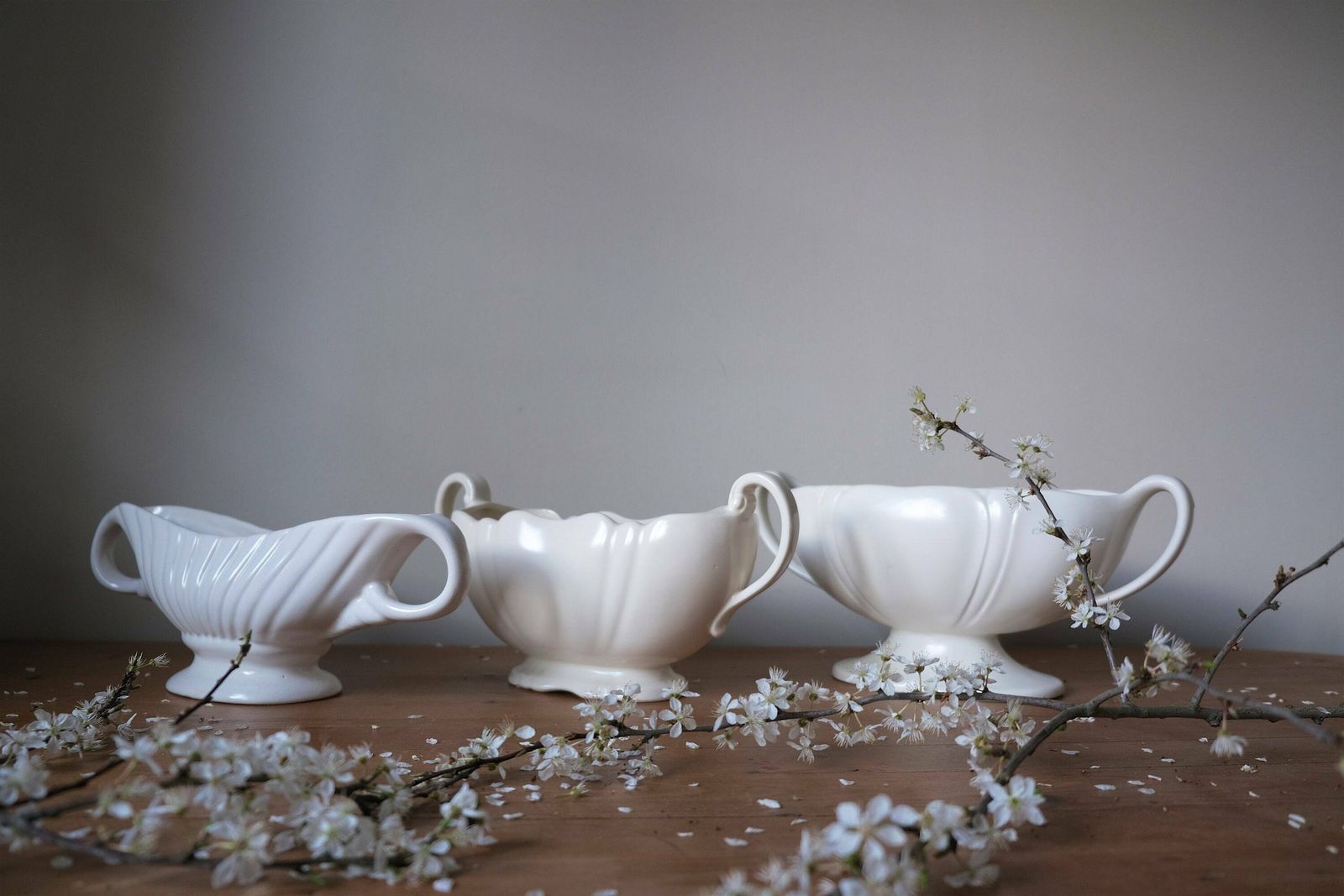 Vintage Mantle Vase With Twin Handle, Art Nouveau Vase, Vintage White Posy Vase photo Home Decor