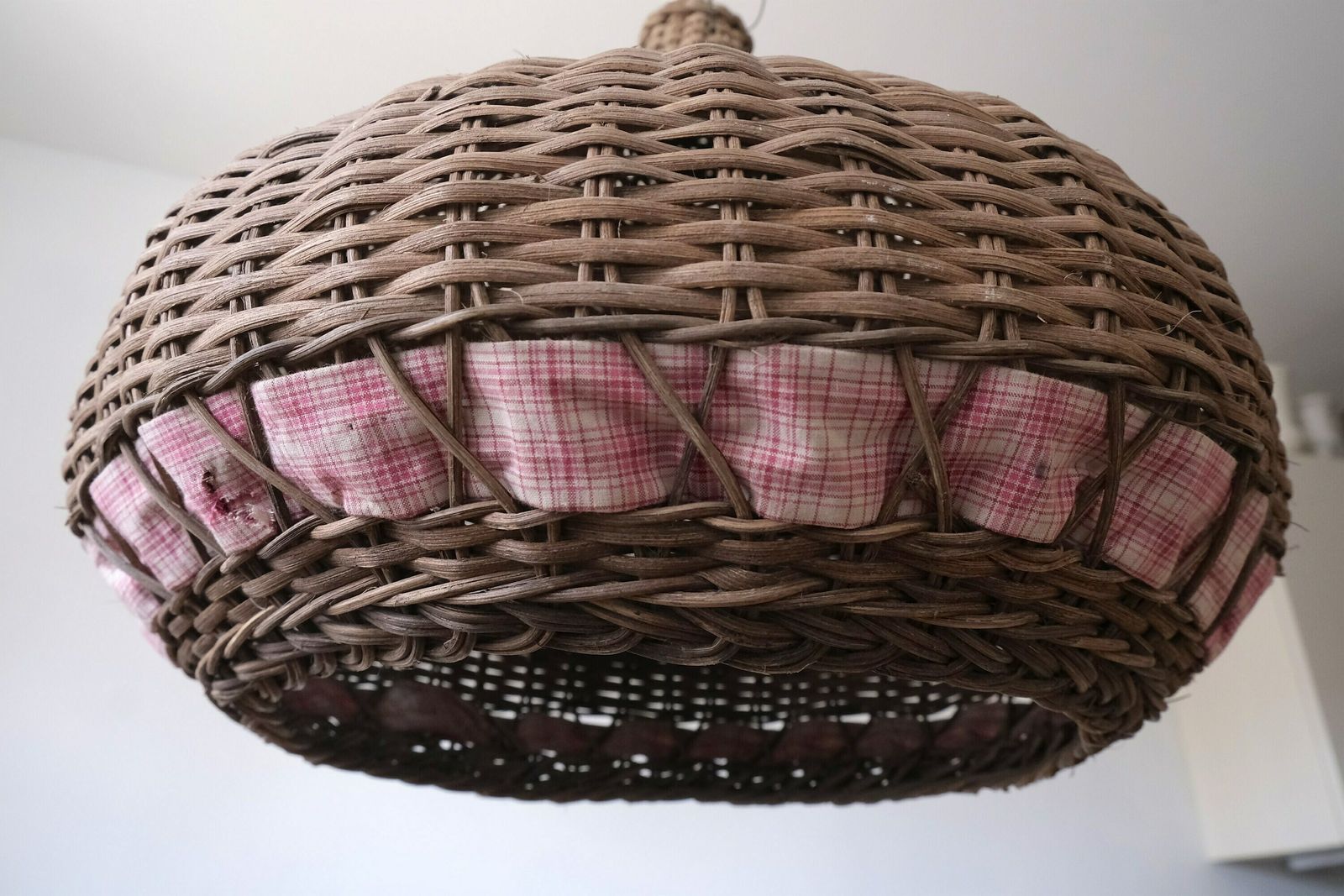 Vintage Rattan Light Shade Scallop, Vintage Wicker Shade, French Rattan Shade, Midcentury Shade, Petal Light Shade photo 135.0