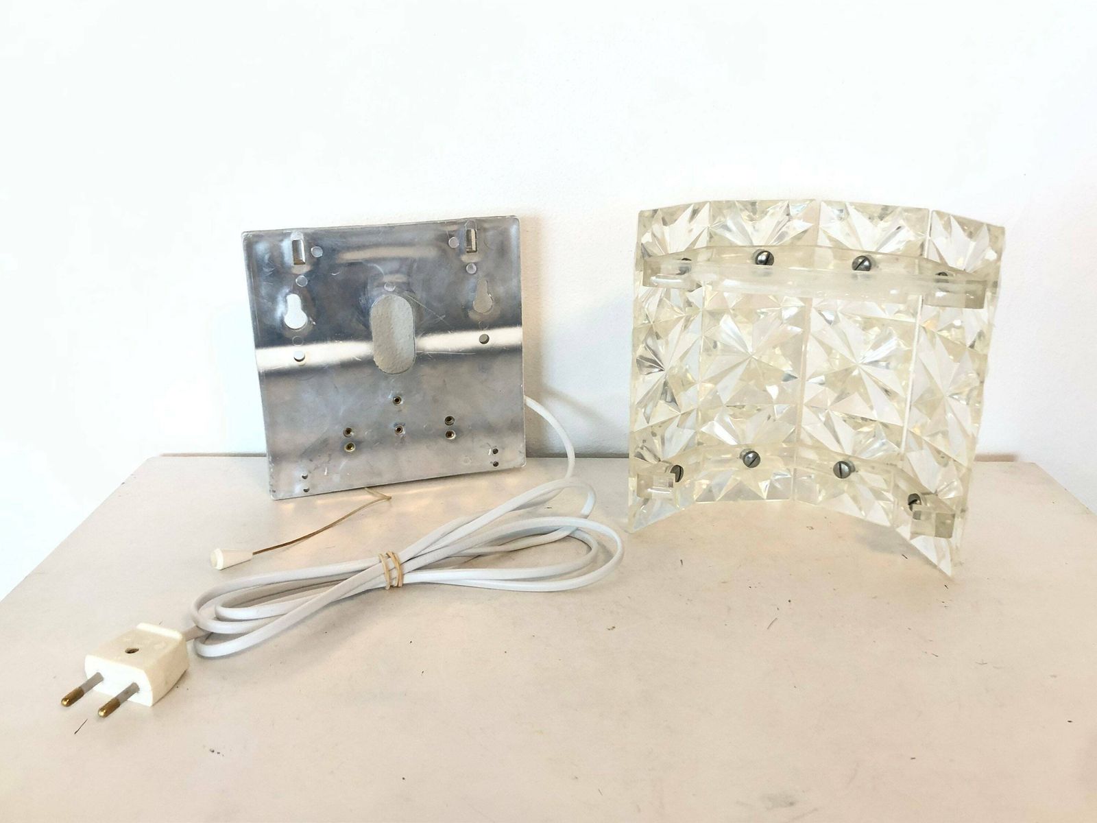 photo furniture Danish Gorgeous Mid Century Vintage Wall Lamp With Beautiful Clear Patterned Relief Plastic Shade