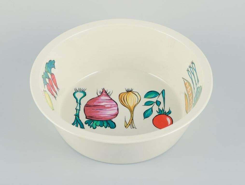 Villeroy & Boch, Luxembourg. "Primabella" Large Bowl, Sauce Boat, And Platter photo vintage
