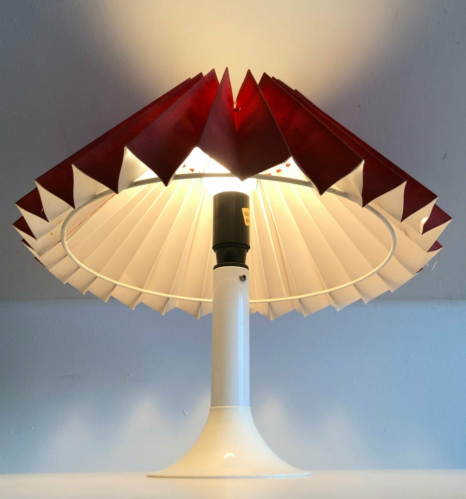Vintage Danish Mid Century White Plastic Design Table Lamp With Trumpet Base And Beautiful Red Pleated Fabric Shade photo 155.0