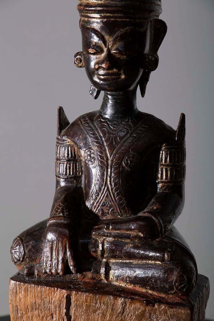 Antique Sculpture Wooden Buddha Mun From Thailand 19th Century photo vinterior