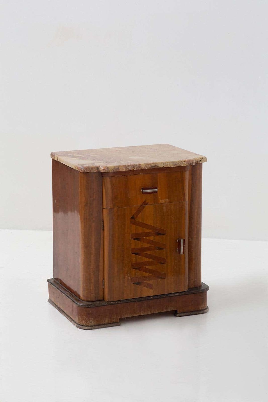 Pair Of Italian Futurist Bedside Tables In Marble And Wood, With Iconographic In photo Furniture