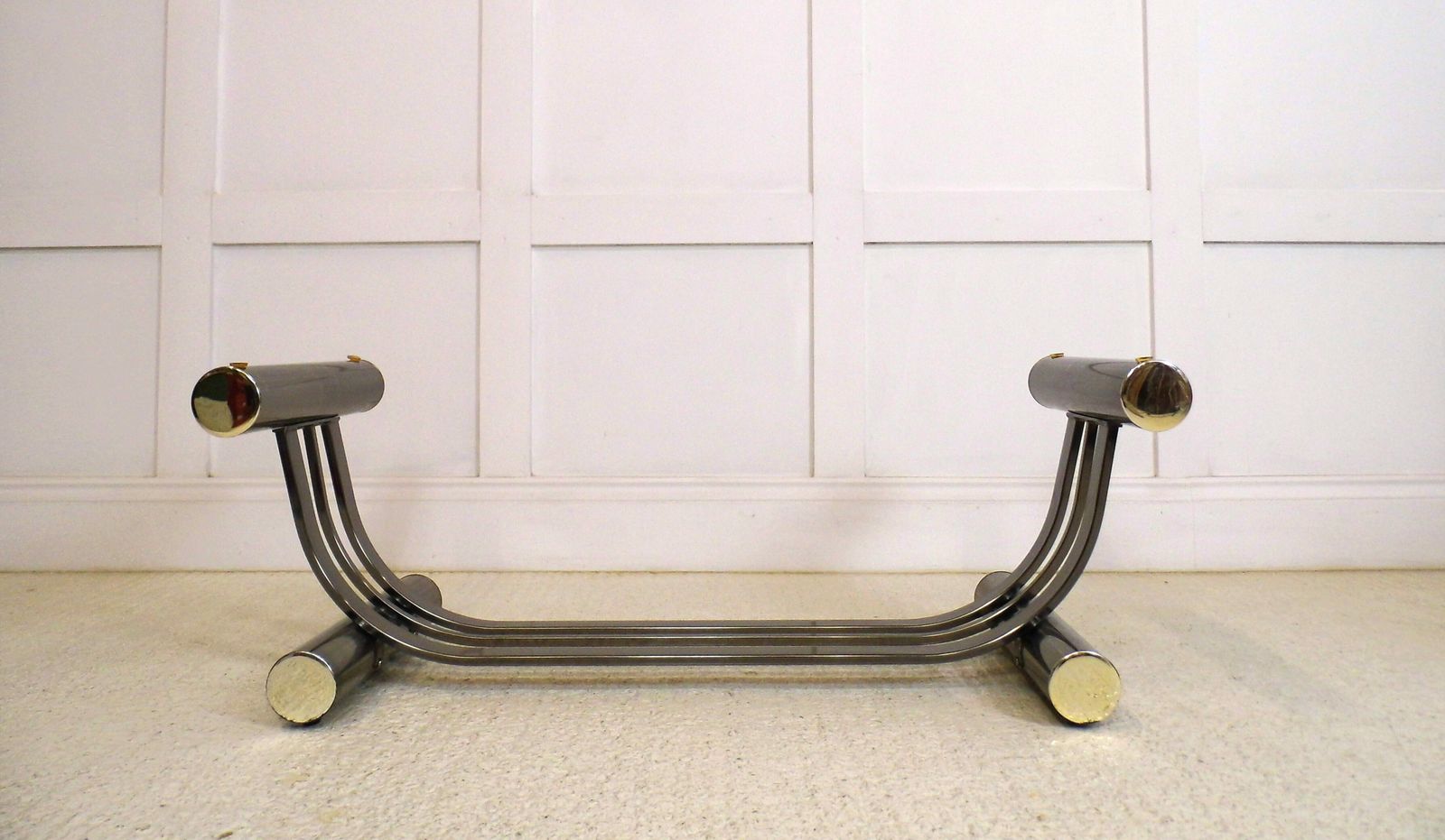 photo furniture Designer Stylish American Ellipse Shaped Tubular Metal And Glass Table By Dia